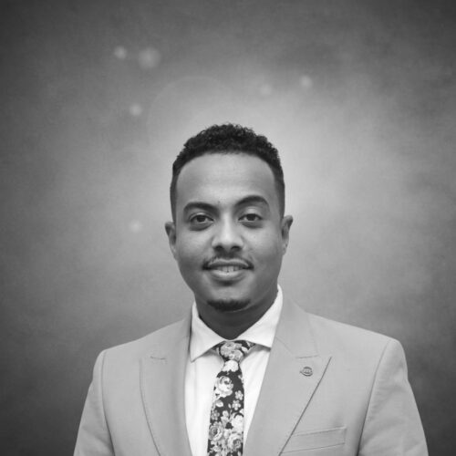 أحمد هاشم